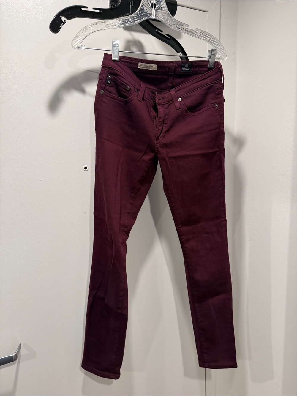 Ag Adriano Goldschmied Skinny Pants in Wine